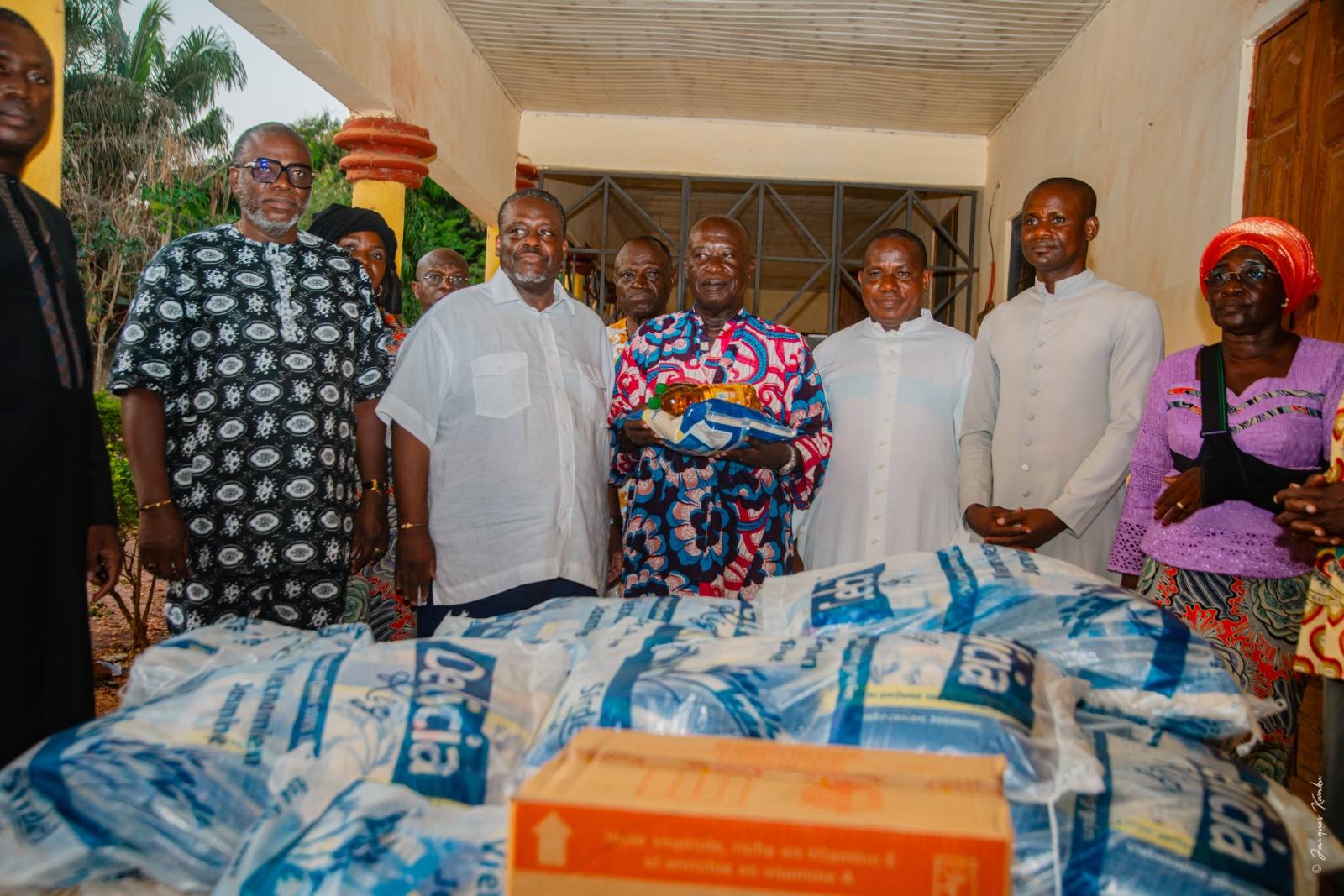 [Solidarité dans le Moronou] L’Honorable N’guessan Ahondjon Mathias soutient chrétiens et musulmans en période de jeûne