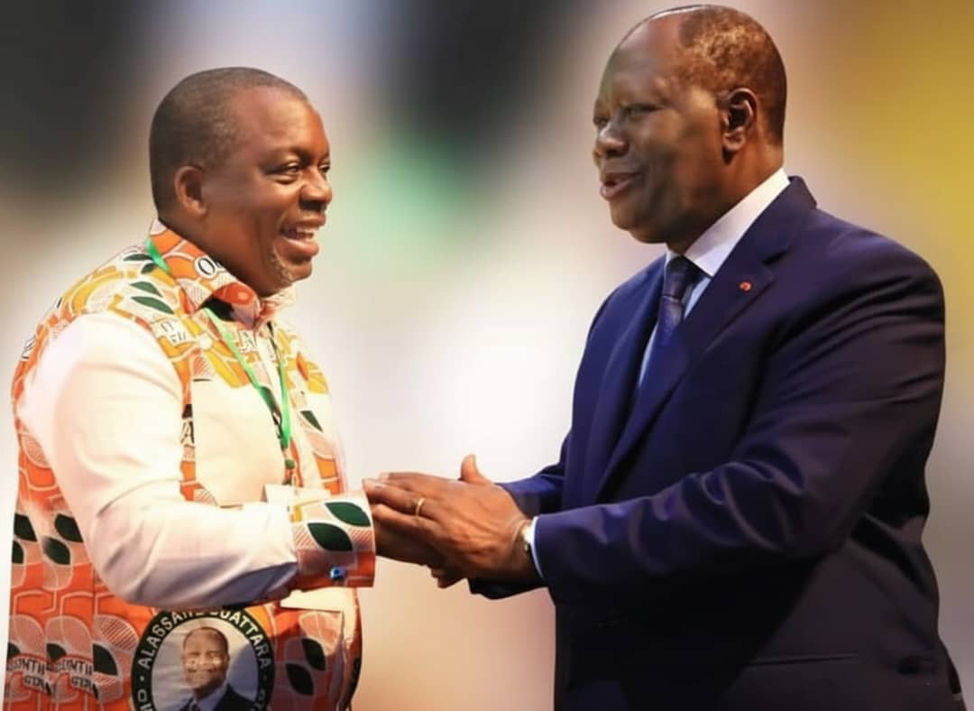 [Côte d’Ivoire] Le témoignage oculaire du maire de Bangolo sur la générosité du président ADO devant ses parents