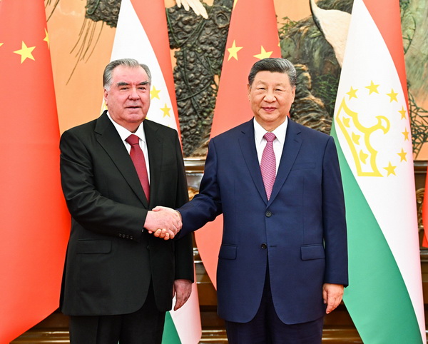 [Visite d’État en Chine] Xi Jinping renforce les liens avec le Tadjikistan