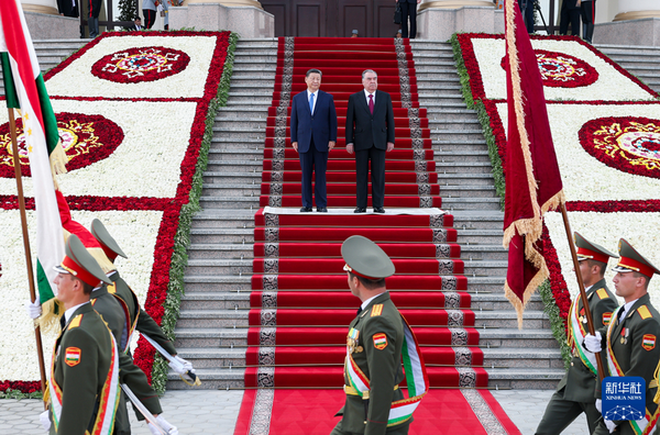 [Chine-Tadjikistan] Xi Jinping renforce le partenariat stratégique avec Emomali Rahmon
