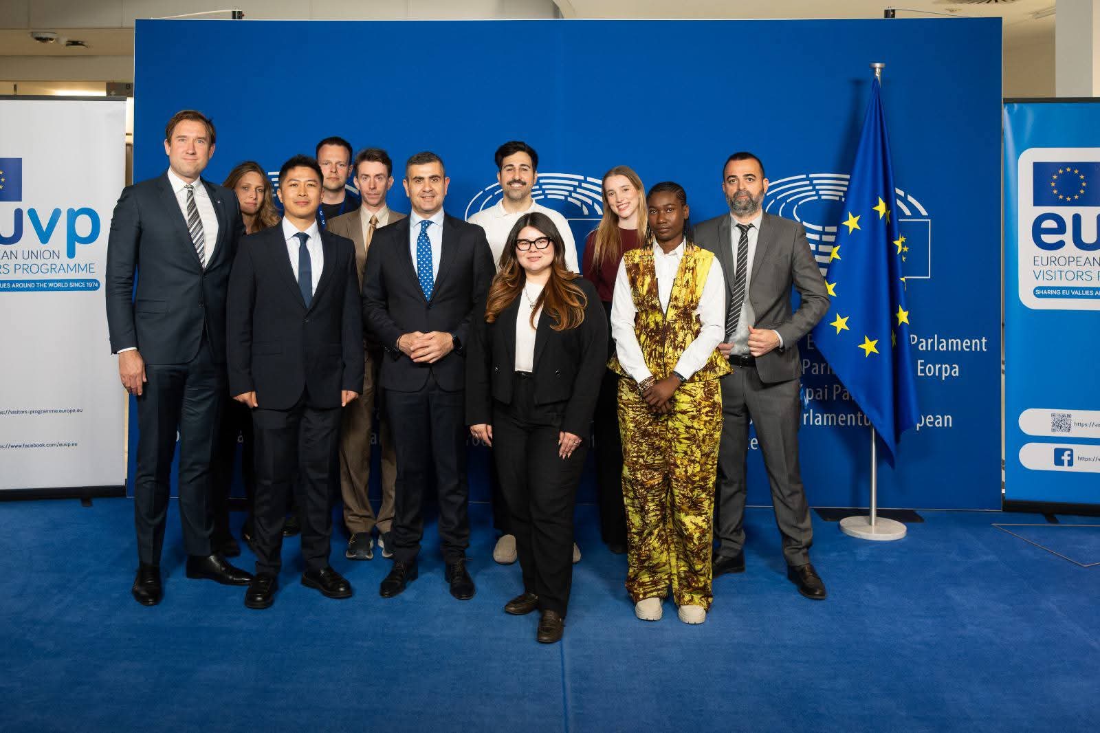 [Union européenne] Honhelté Irénée valorise le Youth Sounding Board et les médias communautaires ivoiriens à Bruxelles