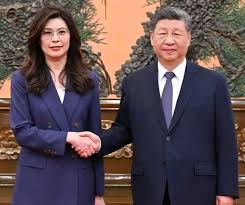 [Chine-Suriname] Xi Jinping et Jennifer Simons célèbrent 50 ans de relations diplomatiques