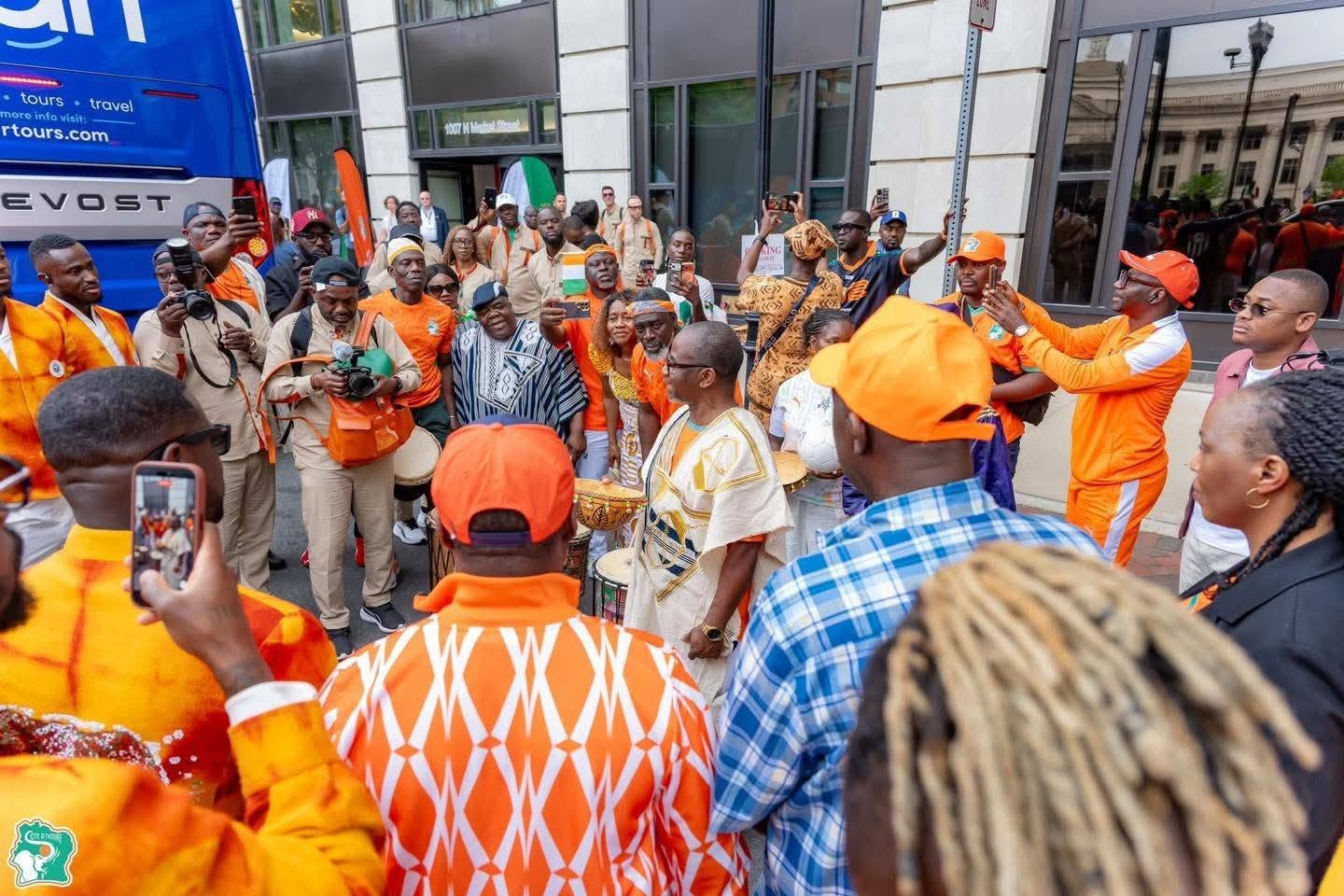 [Côte d’Ivoire] Les Éléphants accueillis à Philadelphie par la diaspora avec une libation de Zietoua Noutoua Emmanuel