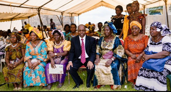 [Côte d’Ivoire] Babily Dembélé soutient les femmes, honore la chefferie traditionnelle et renforce la cohésion sociale à Abidjan