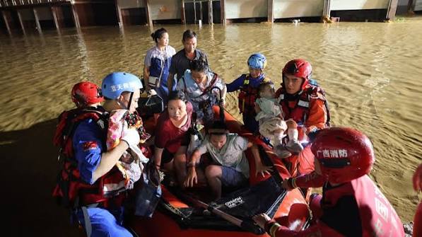 [Inondations en Chine]  Xi Jinping renforce les opérations de secours et la prévention des catastrophes