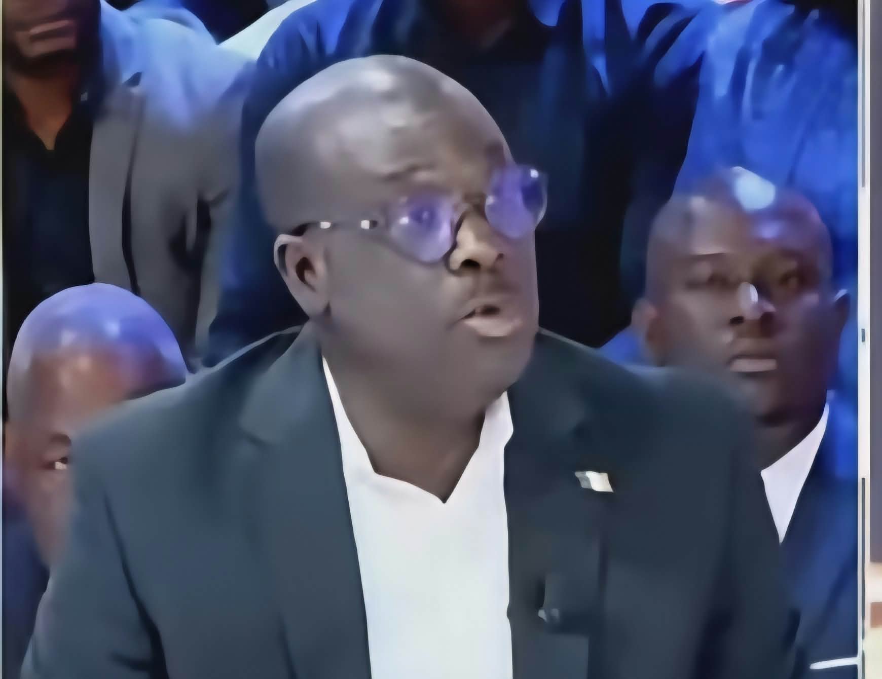 [Berge lagunaire du Plateau] Le conseiller spécial du député-maire, Sinaly Tehra, dénonce un conflit de compétences avec le District