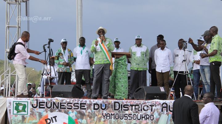 [Côte d’Ivoire Meeting] L’opposition dit ‘’non’’ au projet de loi portant modification de la constitution