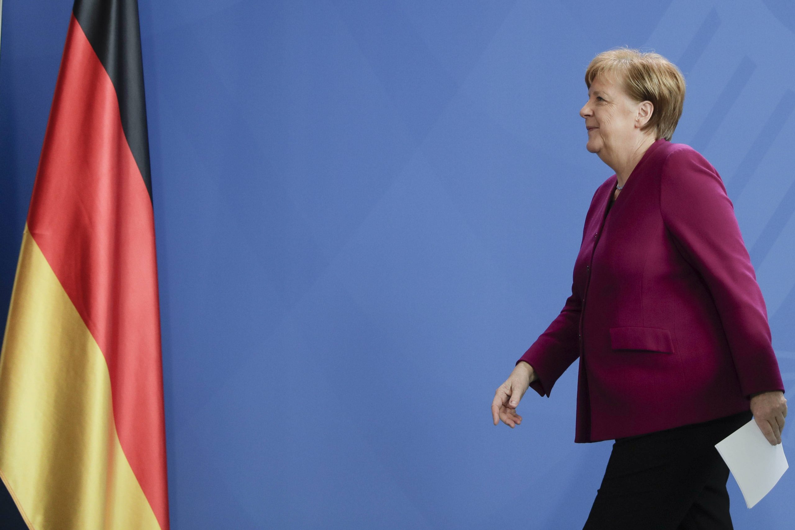(Covid-19 Allemagne)Merkel envisage le déconfinement