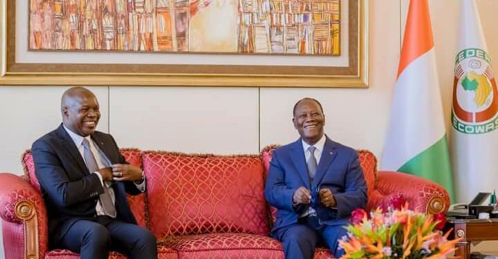 Albert Toikeusse Mabri et Alassane Ouattara
