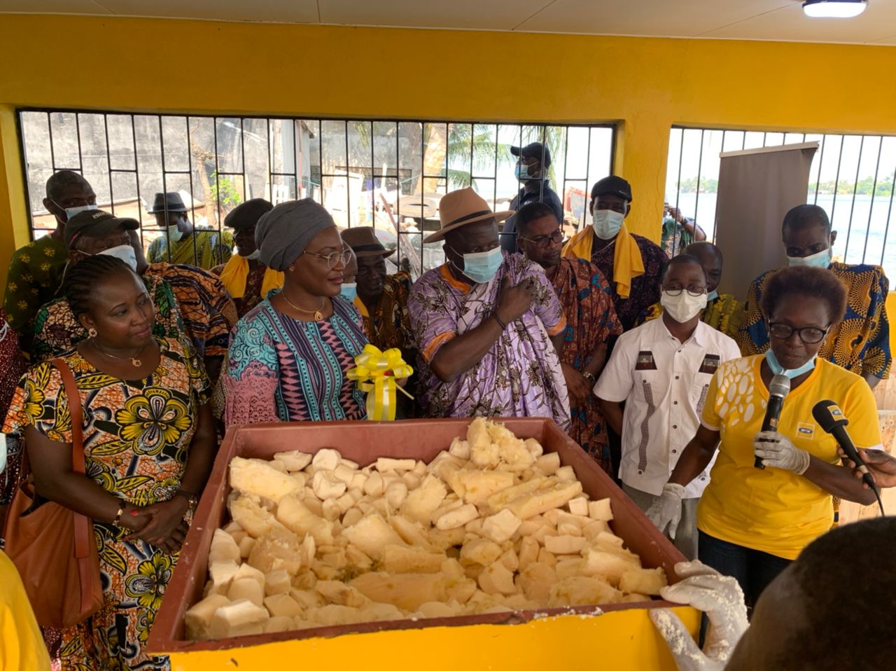 [Action sociale] La Fondation MTN Côte d’Ivoire fait don d’une unité de production d’Attieké aux femmes de Blockhauss