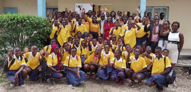 [Projet STEM GIRLZ] MTN Côte d’Ivoire sensibilise les lycées de Koumassi et d’Anyama 