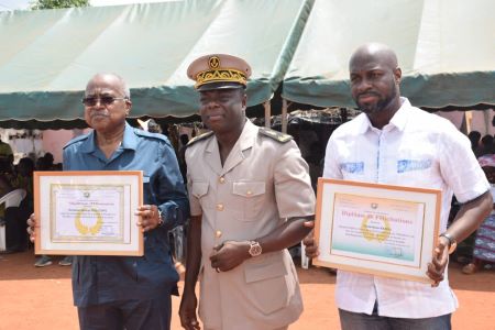[Journée de l’excellence à Tiémélékro/2è édition] Le Sous-préfet N’ZI Donatien-Maurice récompense les lauréats de sa localité