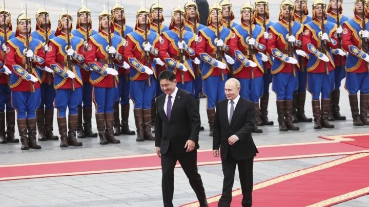 [Chronique] Vladimir Poutine en Mongolie, accueil royal malgré le mandat d’arrêt